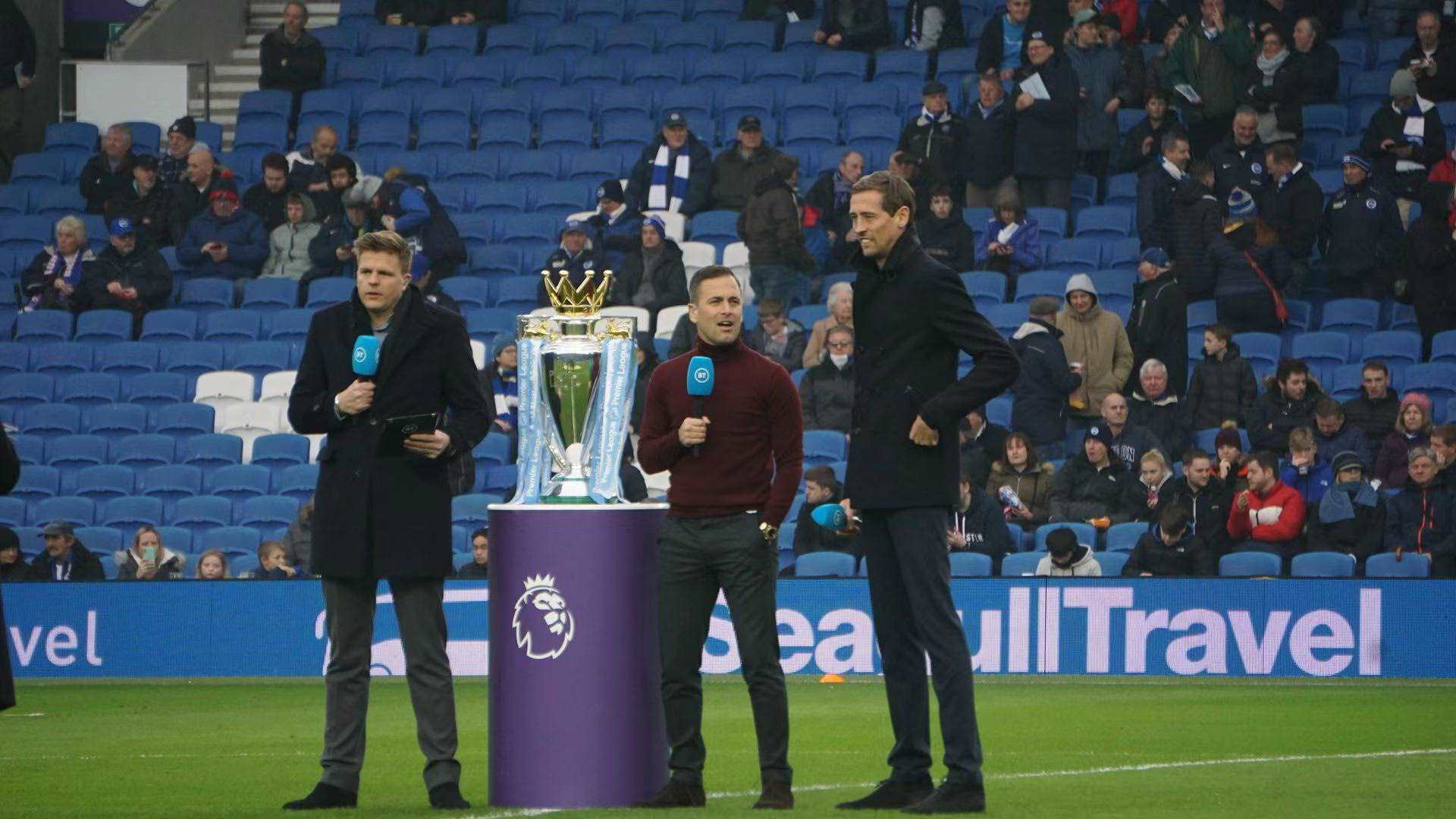 激烈竞争 激烈竞争