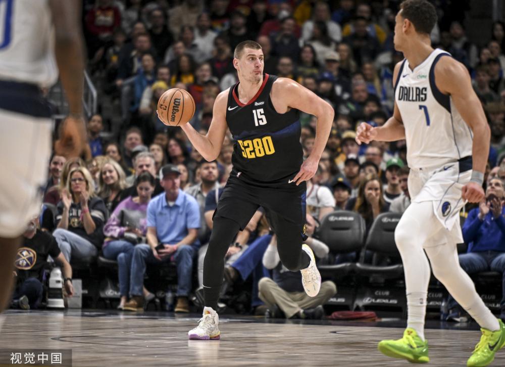 们的历史传 们的历史传