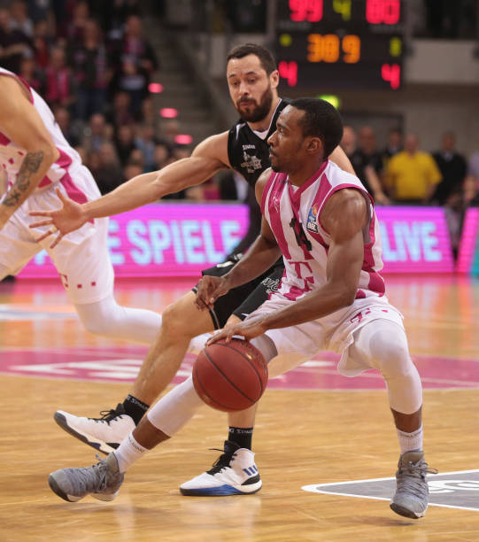 每一个铿锵 每一个铿锵