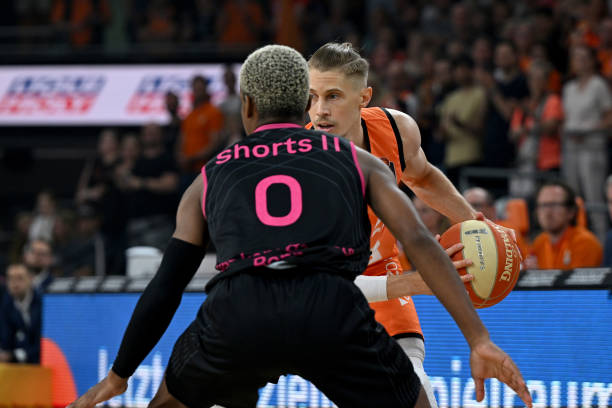 中国男足在 中国男足在